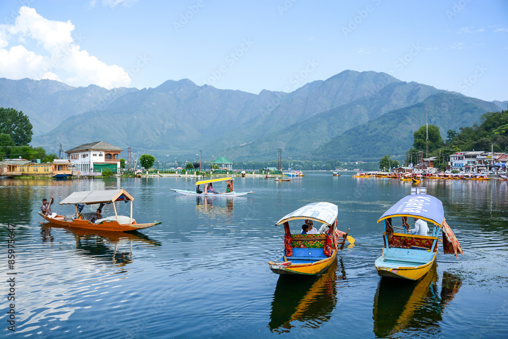 Srinagar to Sonmarg Drive