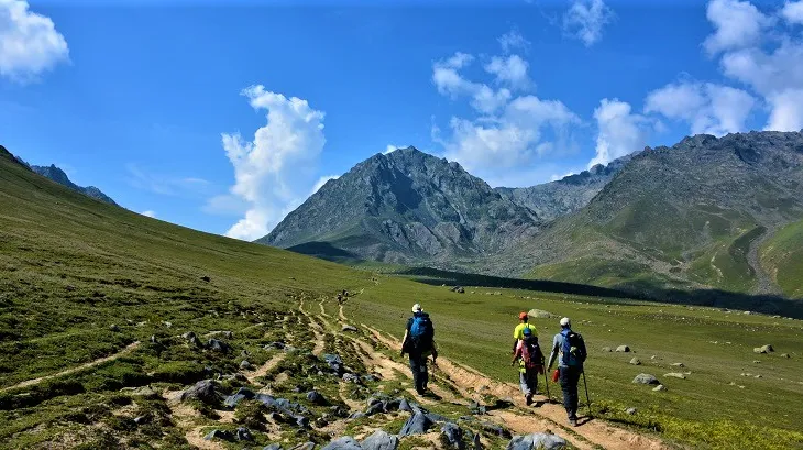 Gadsar to Satsar Trek