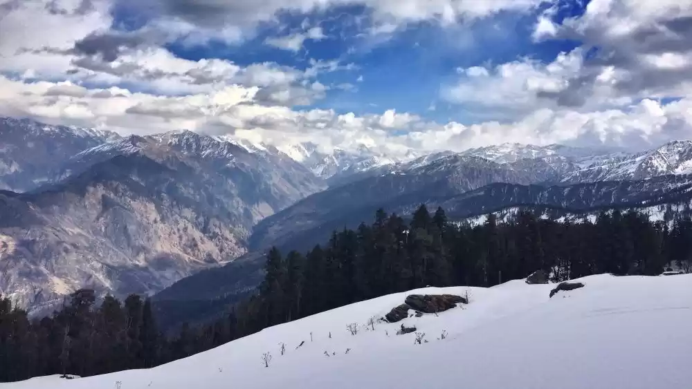 Juda Ka Taal to Kedarkantha Base Camp | Base Camp Arrival