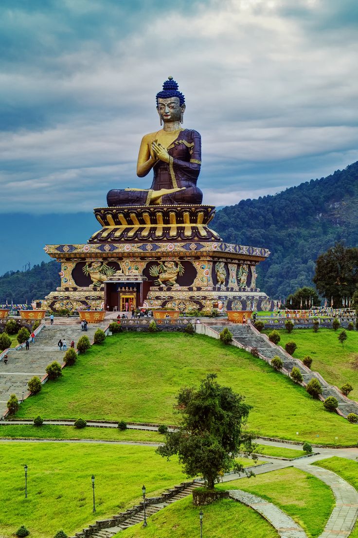 GANGTOK 03 N TOUR PACKAGE image