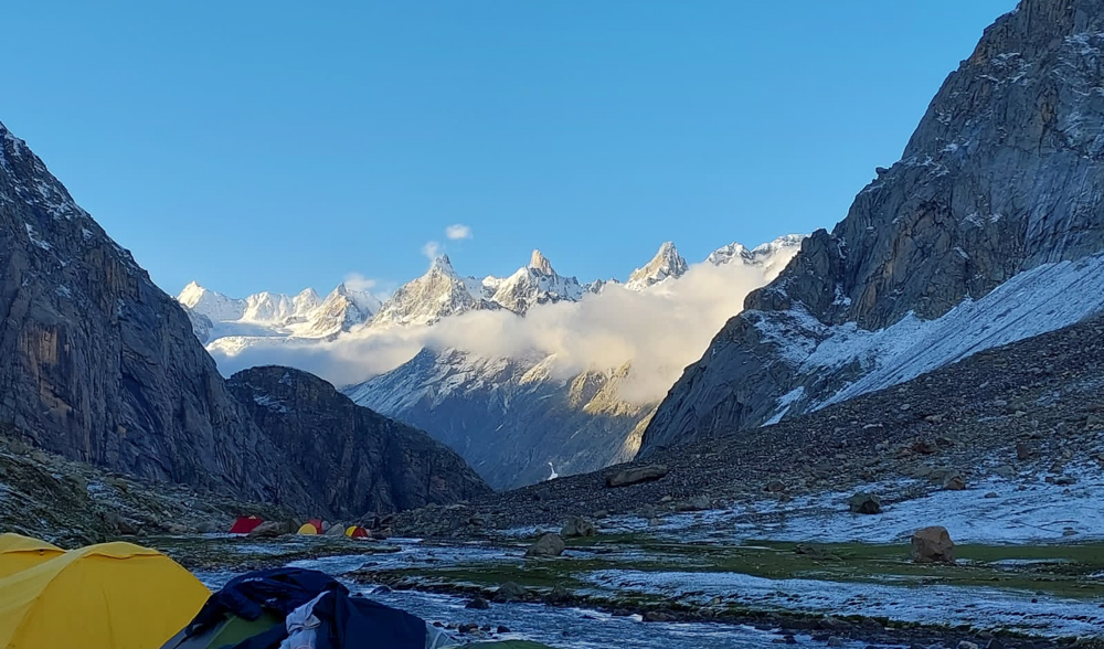 Hamta Pass Trek – Scenic Himalayan Crossover from Manali image