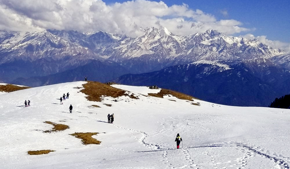 Dayara Bugyal Trek - Best Himalayan Meadow Trek image